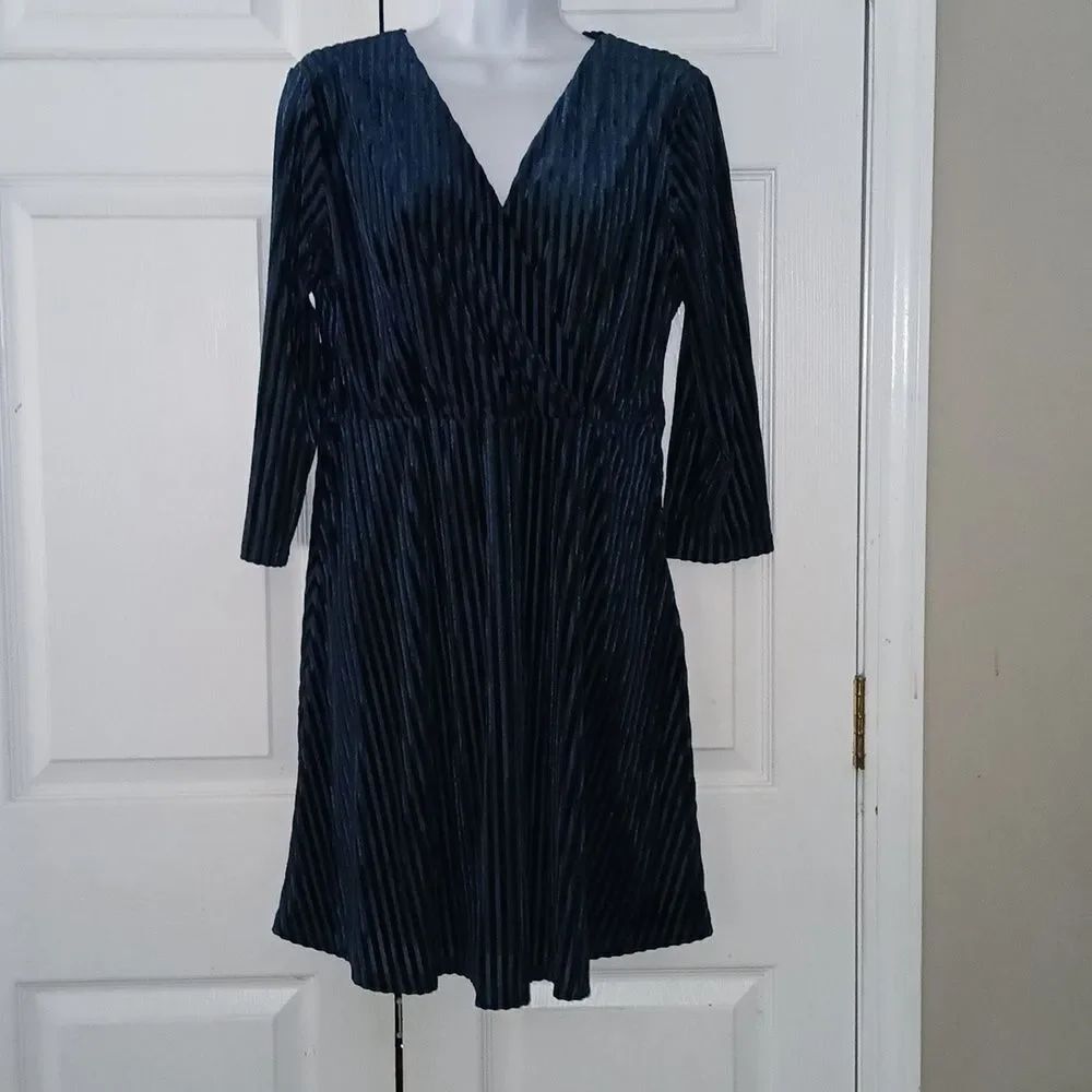 BKMGC v neck turquoise blue ribbed midi dress   Sz XL